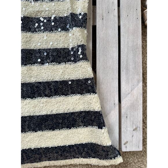 Vintage Y2K Old Navy White Cream Blue Sequin Tank Top Cami - Picture 3 of 5